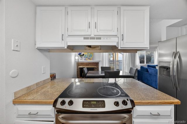 2826 S Lansing Way, Aurora, CO 80014