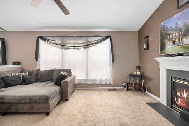 100 SURREY DR, Ruther Glen, VA 22546