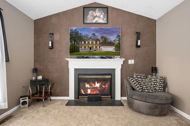 100 SURREY DR, Ruther Glen, VA 22546
