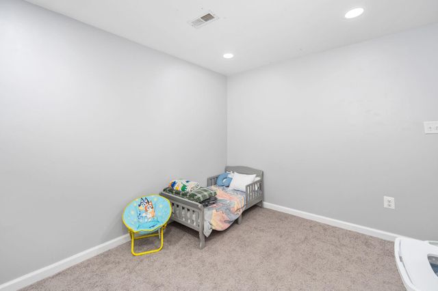 100 SURREY DR, Ruther Glen, VA 22546