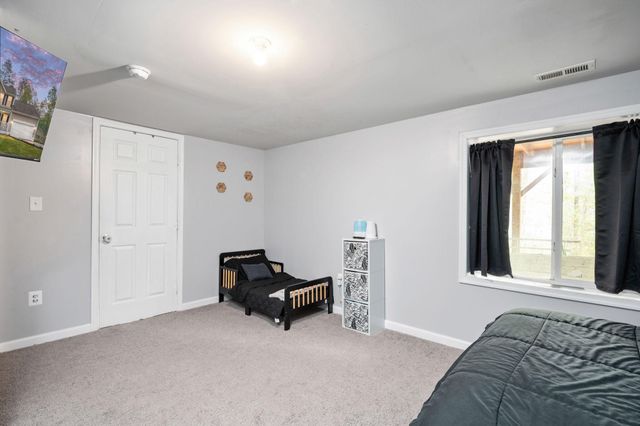 100 SURREY DR, Ruther Glen, VA 22546