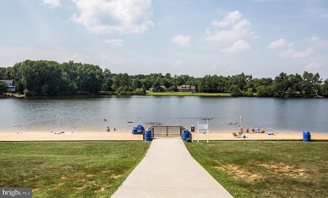 100 SURREY DR, Ruther Glen, VA 22546