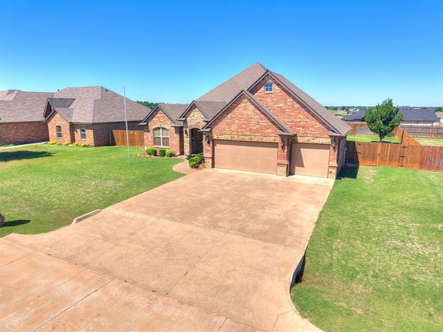 1131 Antler Ridge, Tuttle, OK 73089