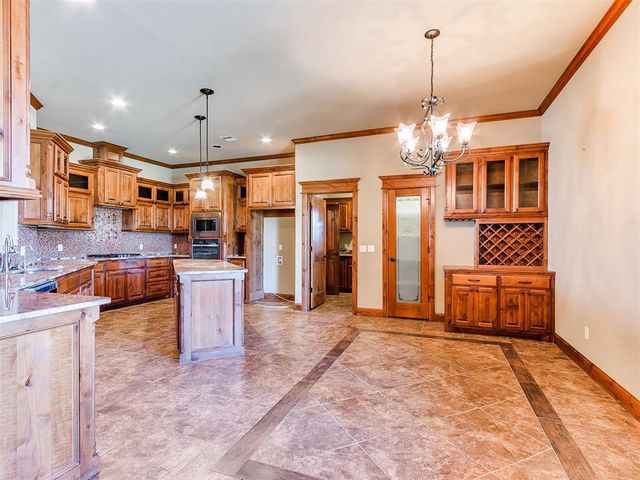 1131 Antler Ridge, Tuttle, OK 73089