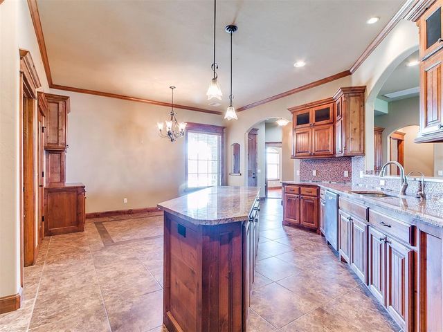 1131 Antler Ridge, Tuttle, OK 73089