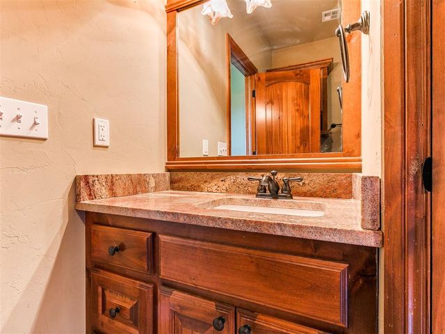 1131 Antler Ridge, Tuttle, OK 73089