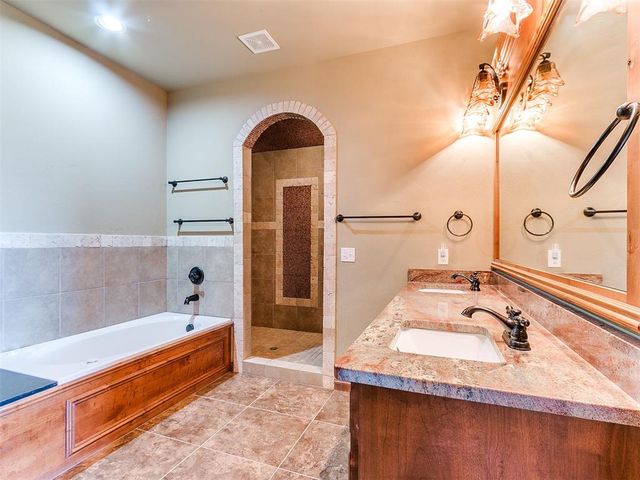 1131 Antler Ridge, Tuttle, OK 73089