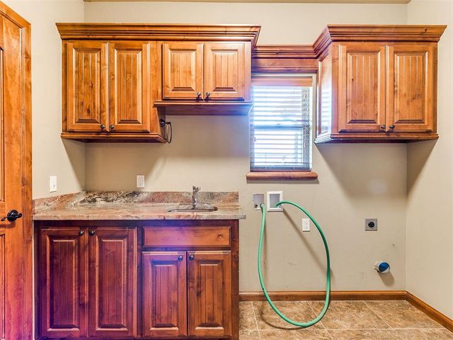 1131 Antler Ridge, Tuttle, OK 73089