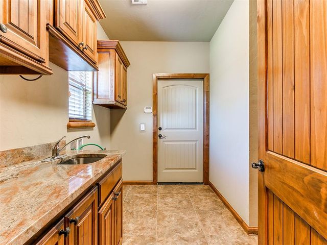 1131 Antler Ridge, Tuttle, OK 73089