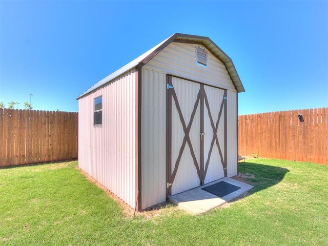 1131 Antler Ridge, Tuttle, OK 73089