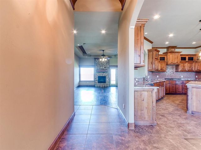 1131 Antler Ridge, Tuttle, OK 73089