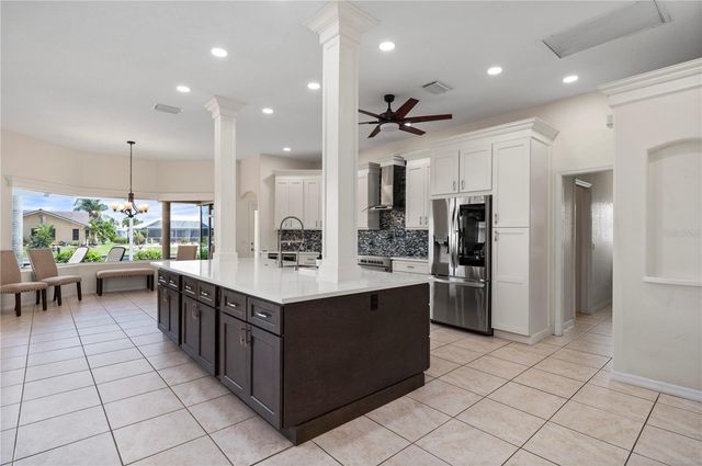 1020 VIA FORMIA, Punta Gorda, FL 33950