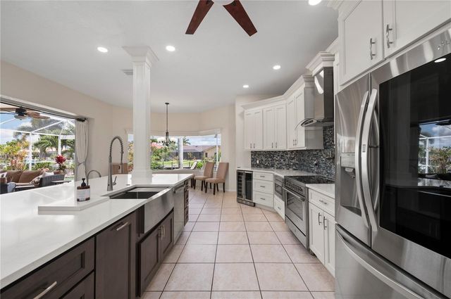 1020 VIA FORMIA, Punta Gorda, FL 33950