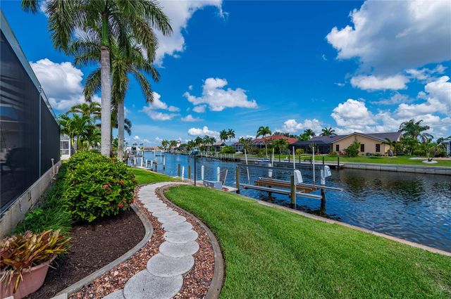 1020 VIA FORMIA, Punta Gorda, FL 33950
