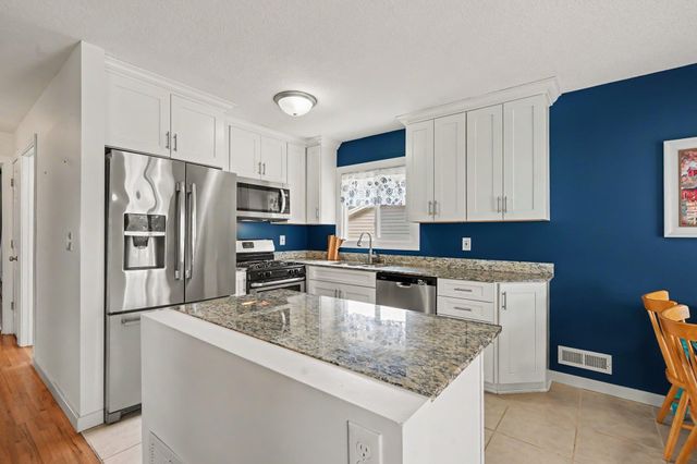 10441 Partridge Street NW, Coon Rapids, MN 55433
