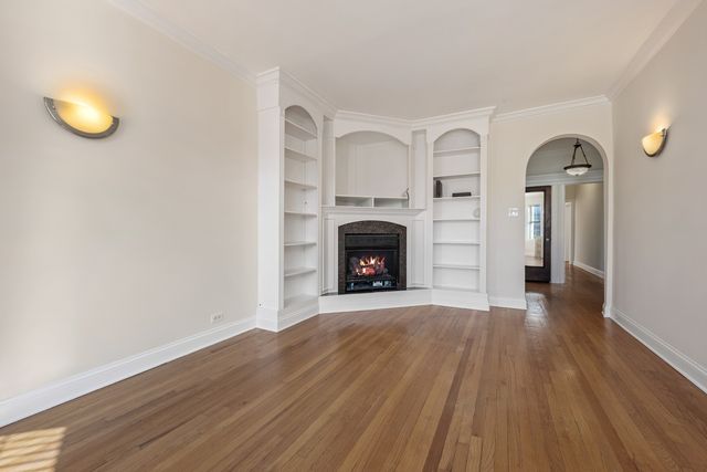 436 S EUCLID Avenue 1N, Oak Park, IL 60302