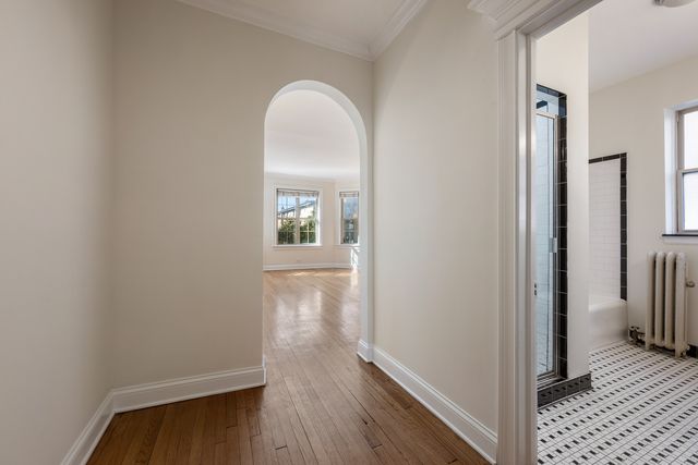 436 S EUCLID Avenue 1N, Oak Park, IL 60302