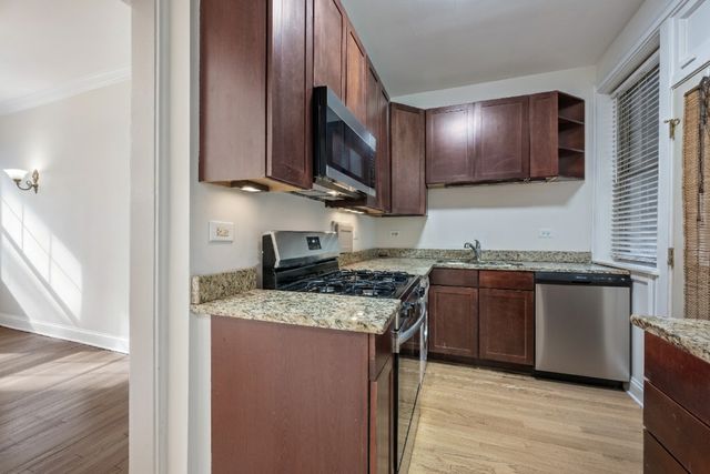 436 S EUCLID Avenue 1N, Oak Park, IL 60302