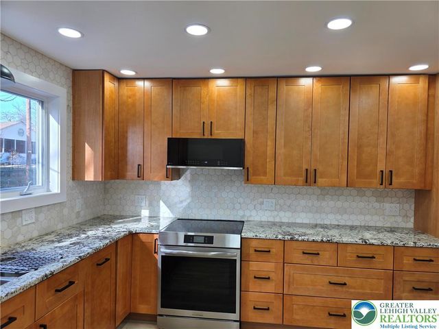 1690 Beech Lane, Macungie Boro, PA 18062