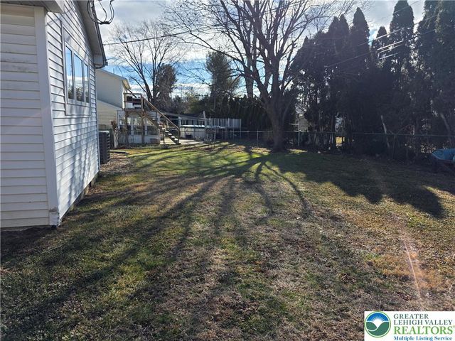 1690 Beech Lane, Macungie Boro, PA 18062