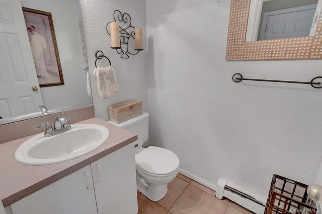1453 7th Street, West Babylon, NY 11704