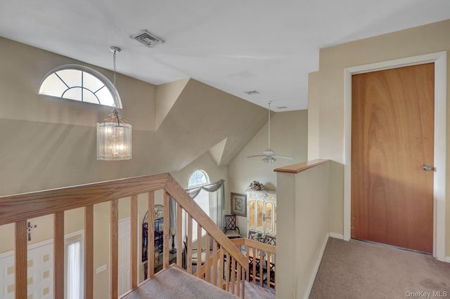 1453 7th Street, West Babylon, NY 11704