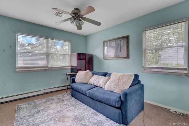 1453 7th Street, West Babylon, NY 11704