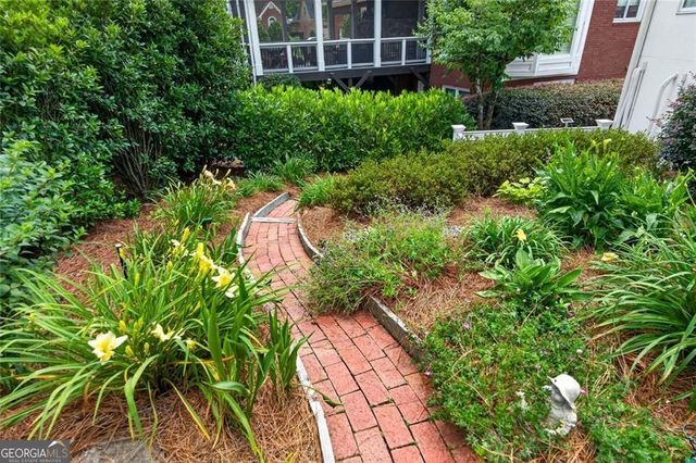 5327 Claridge Square, Atlanta, GA 30338