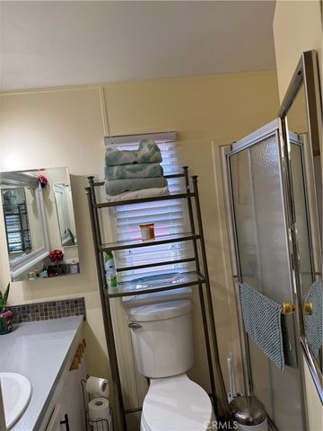 1660 Whittier Ave 4, Costa Mesa, CA 92627