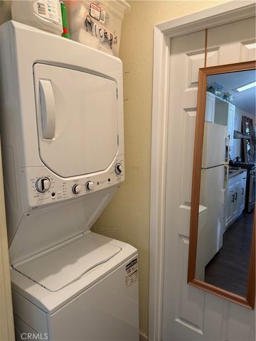 1660 Whittier Ave 4, Costa Mesa, CA 92627