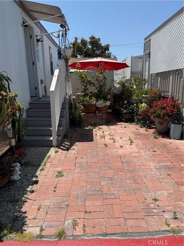 1660 Whittier Ave 4, Costa Mesa, CA 92627