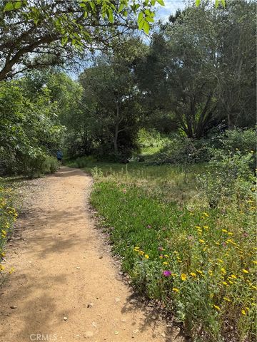 1660 Whittier Ave 4, Costa Mesa, CA 92627