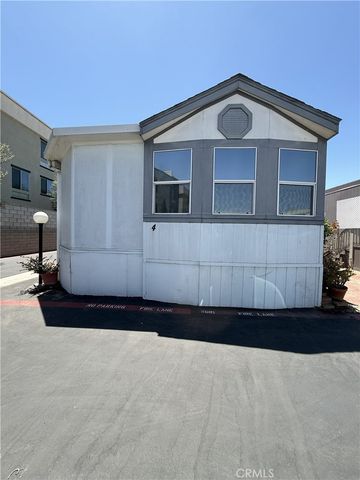 1660 Whittier Ave 4, Costa Mesa, CA 92627