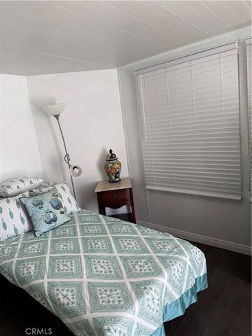 1660 Whittier Ave 4, Costa Mesa, CA 92627
