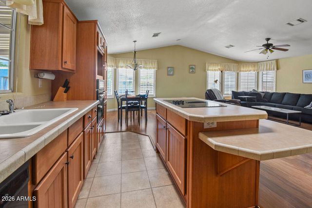 2550 S Ellsworth Road 654, Mesa, AZ 85209