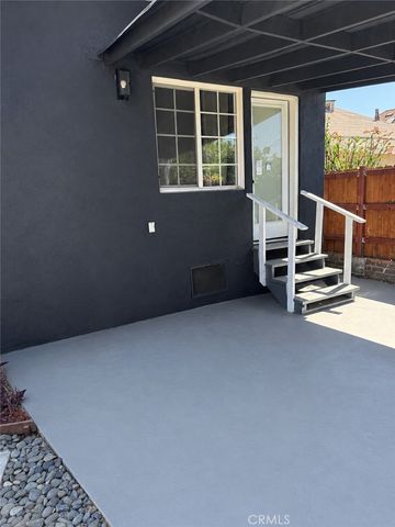 2255 W 29th St, Los Angeles, CA 90018