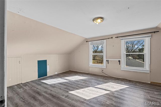 8621 Martony Lane, Berkeley, MO 63134