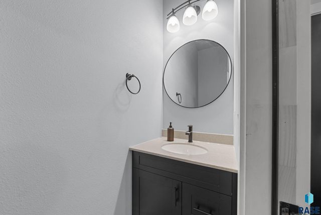 6101 W 54th N St Street, Sioux Falls, SD 57107