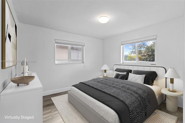 10360 SW 24th St, Miami, FL 33165