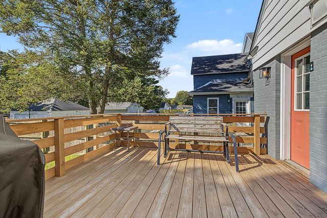 101 SW Marion Avenue, Grand Rapids, MI 49504