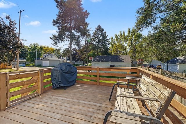 101 SW Marion Avenue, Grand Rapids, MI 49504