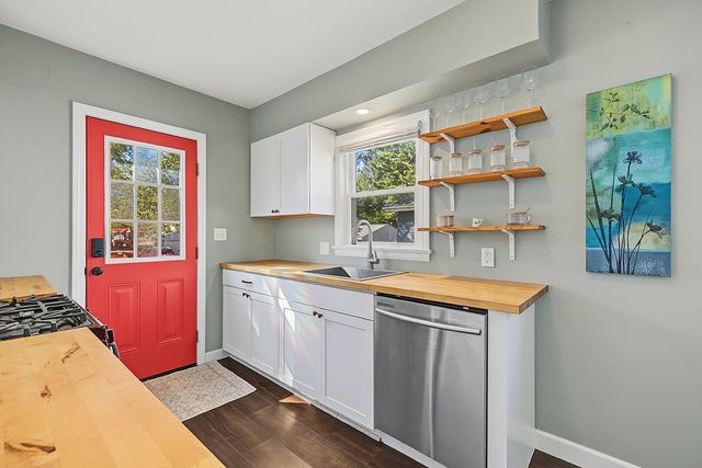101 SW Marion Avenue, Grand Rapids, MI 49504