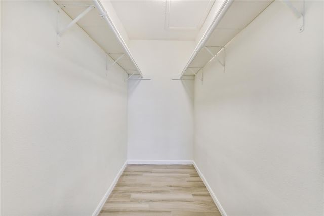 7522 Deep Forest Drive, Houston, TX 77088