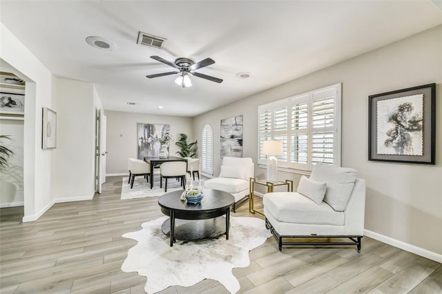 7522 Deep Forest Drive, Houston, TX 77088