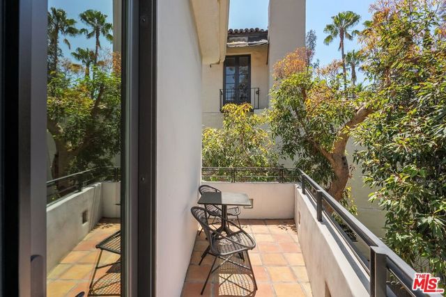 2065 Watsonia Terrace, Los Angeles, CA 90068
