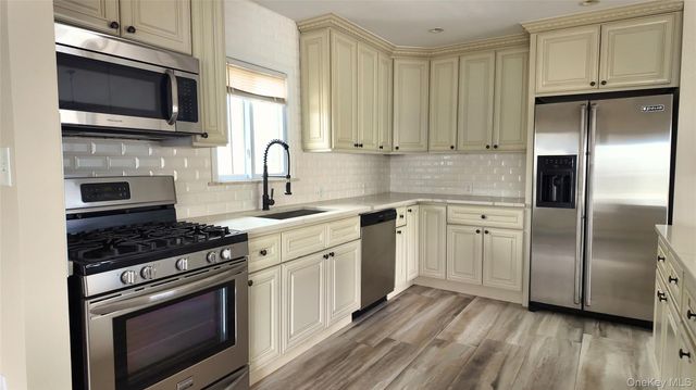 468 Nassau Avenue, Freeport, NY 11520