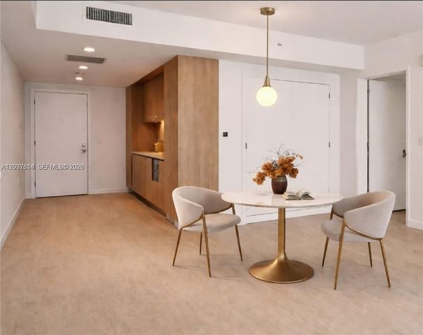 77 SE 5th Street 2914, Miami, FL 33131