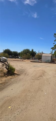 308 E Avenue R8, Palmdale, CA 93550