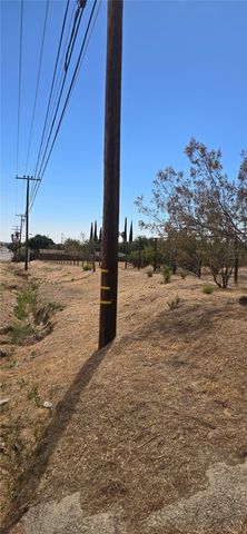 308 E Avenue R8, Palmdale, CA 93550