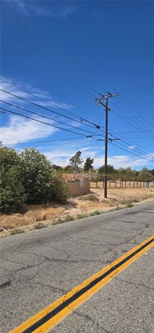 308 E Avenue R8, Palmdale, CA 93550